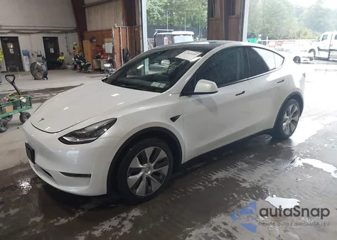 2022 Tesla Model Y Long Range Dual Motor All-Wheel Drive from USA, damaged, VIN 7SAYGDEE4NA009626